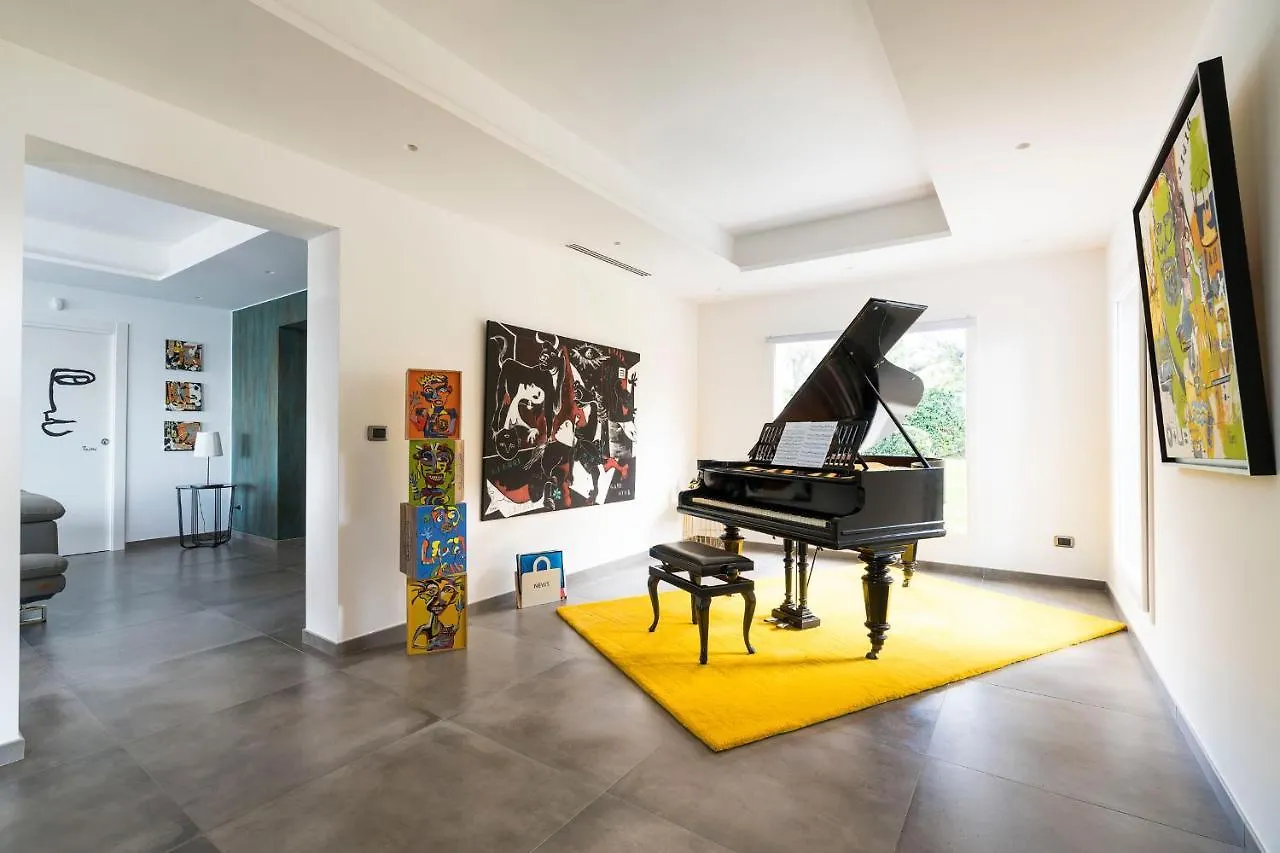 Artemare Villa Syracuse Italy